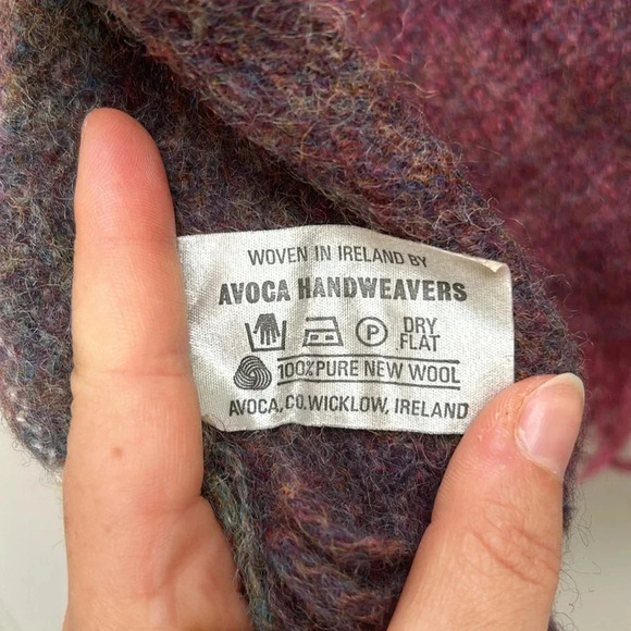 Vintage Avoca Handweavers 100% wool winter scarf in pink and purple plaid tartan - Picture 4 of 6